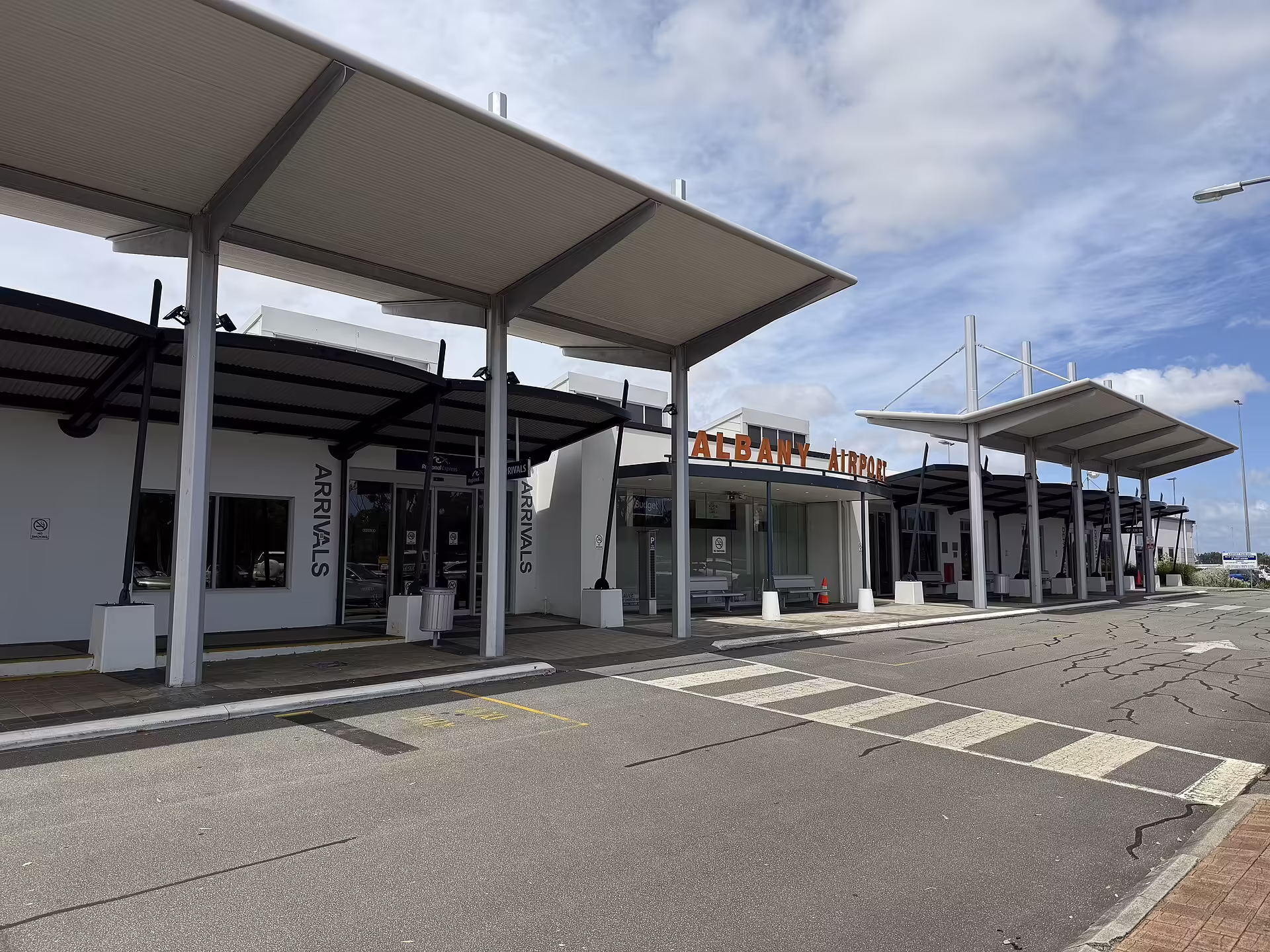 Albany Airport (ALH)