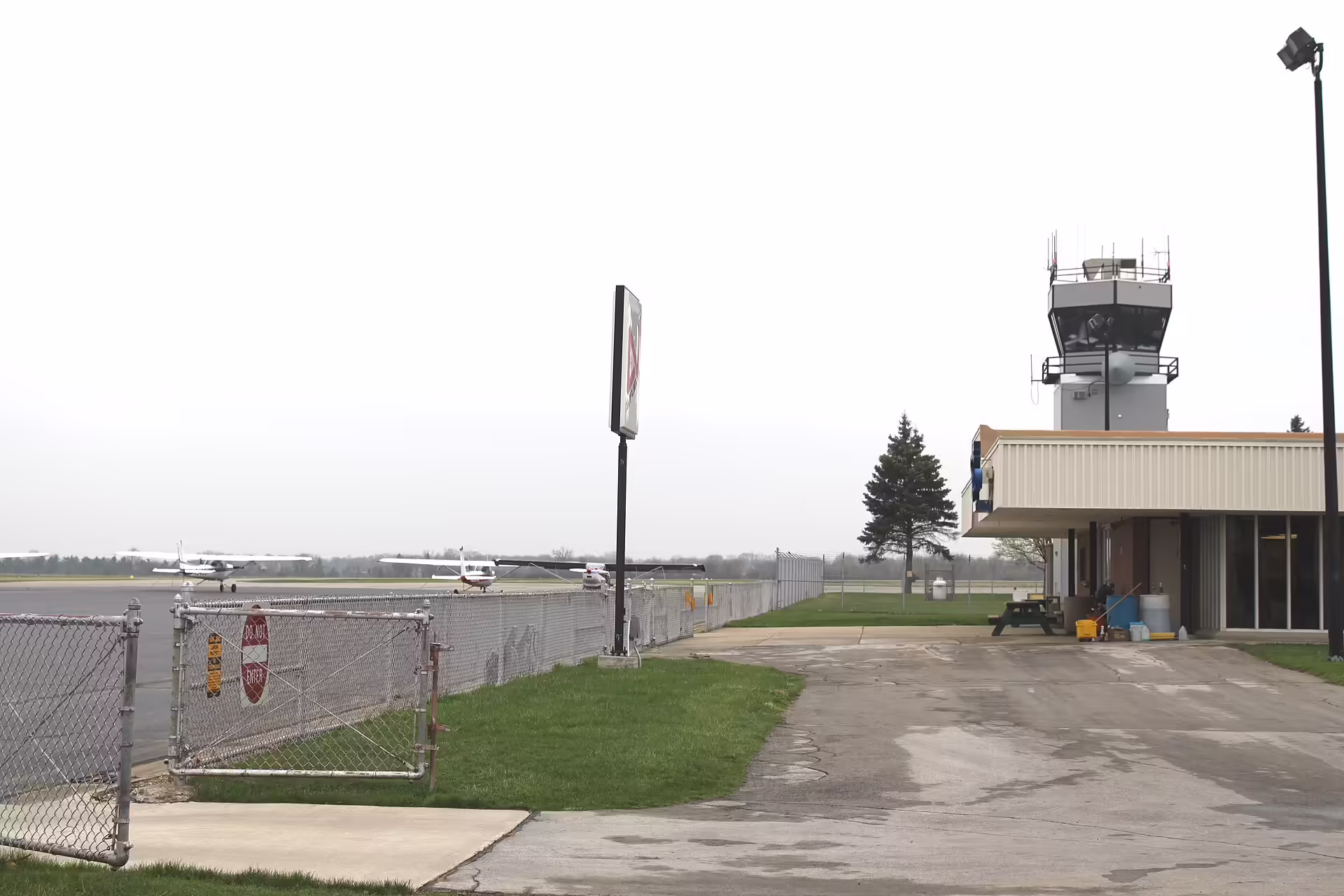 Ann Arbor Municipal Airport (ARB)