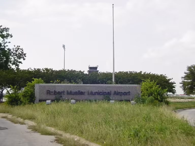 Austin Bergstrom International Airport (AUS)