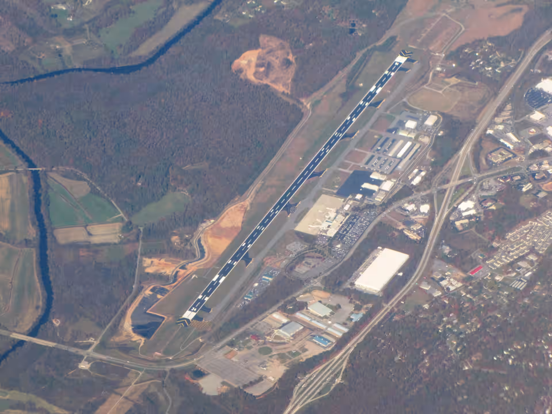 Asheville Regional Airport (AVL)