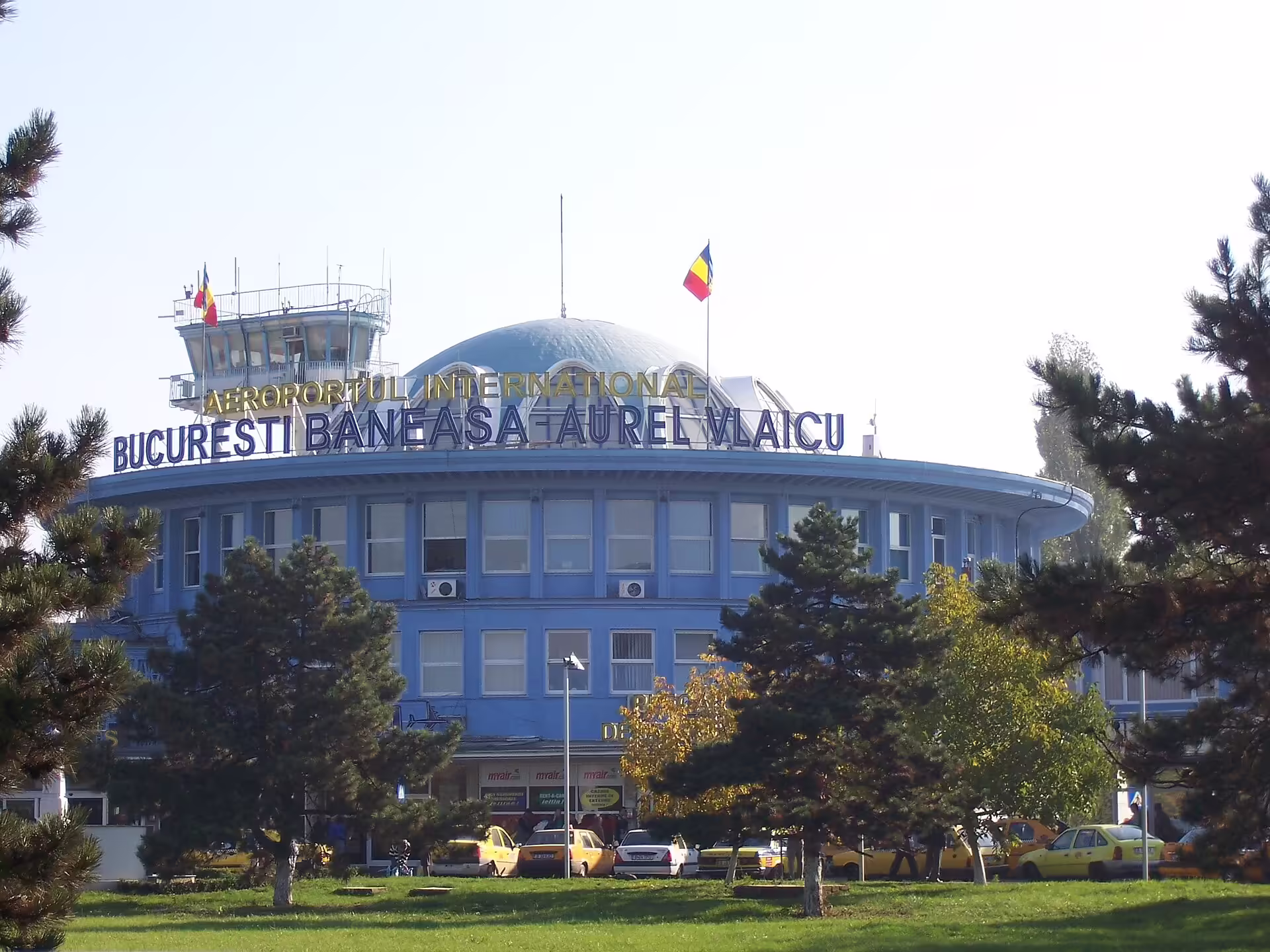 Bucharest Băneasa Aurel Vlaicu International Airport (BBU)