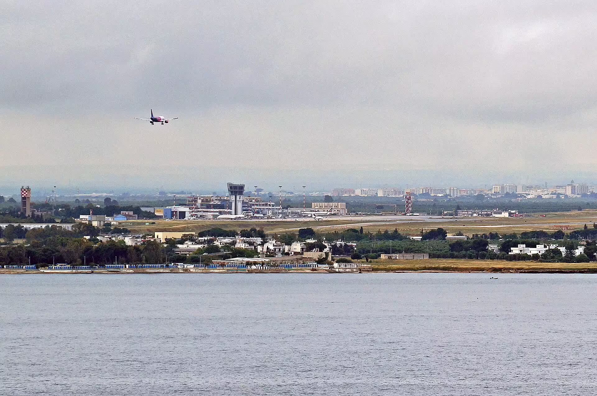 Bari Karol Wojtyła International Airport (BRI)
