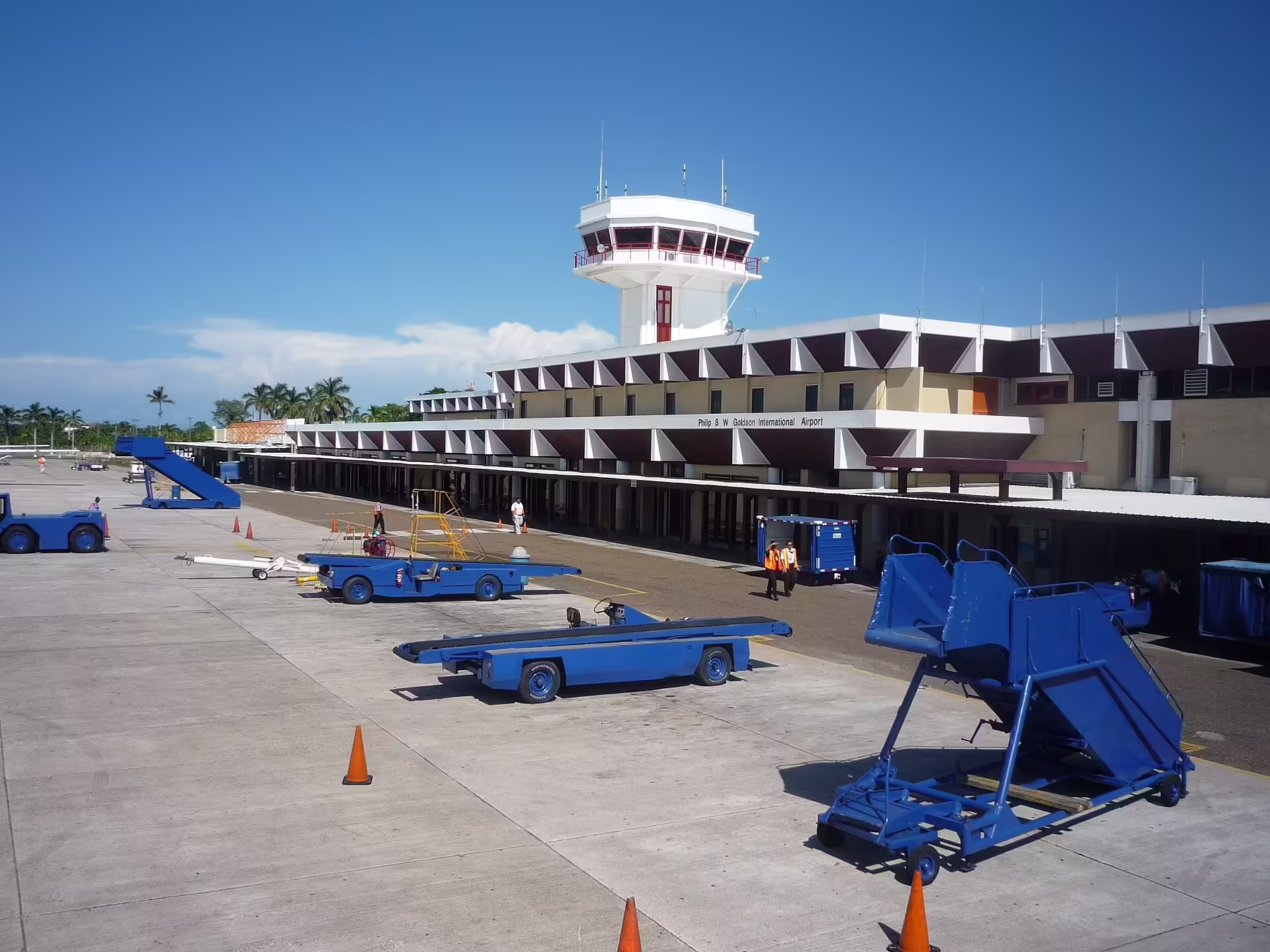 Philip S. W. Goldson International Airport (BZE)