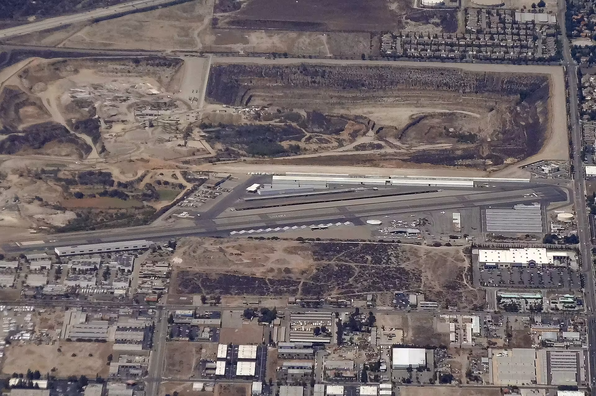 Upland-Cable Airport (CCB)