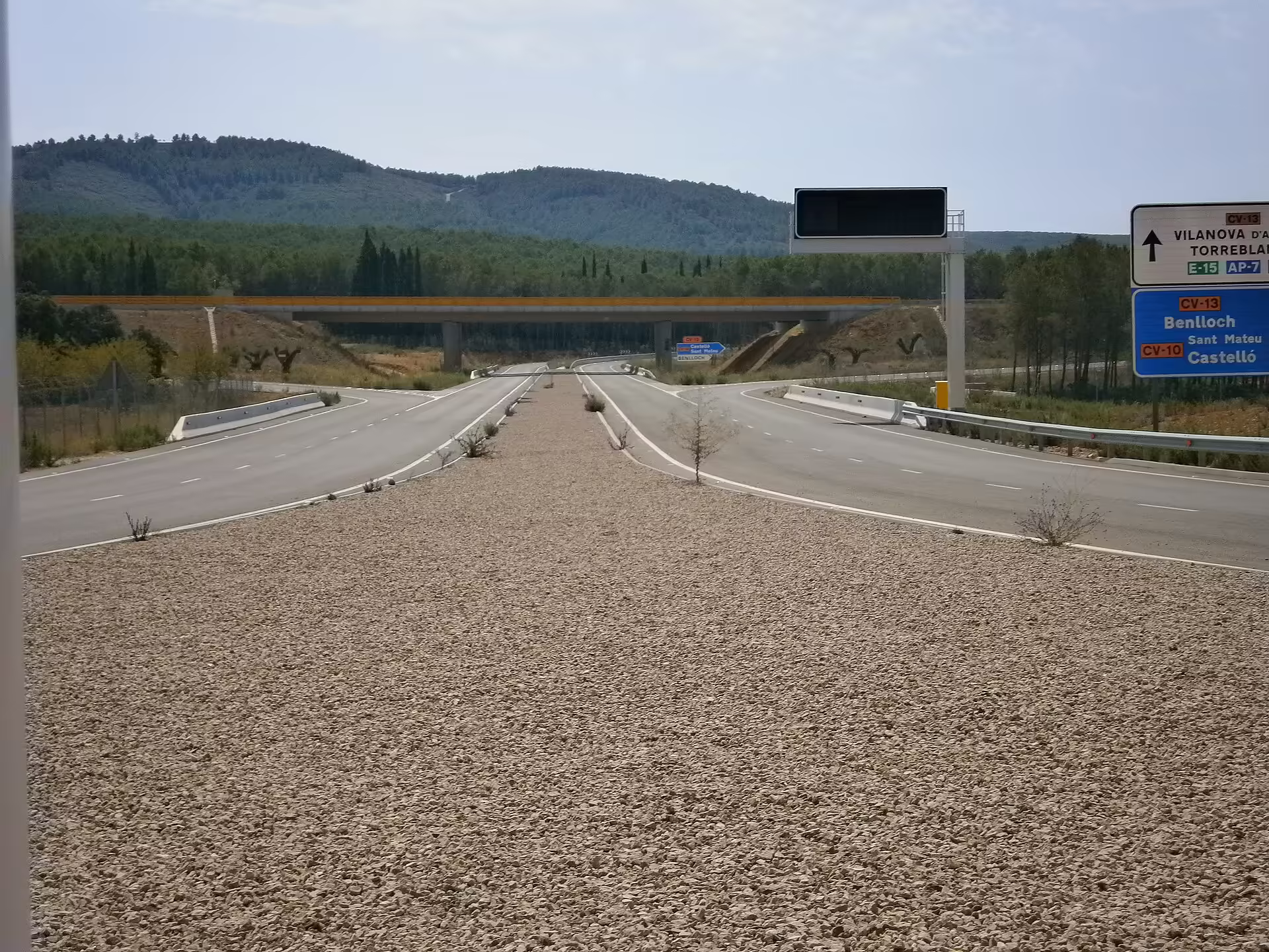 Castellón-Costa Azahar Airport (CDT)