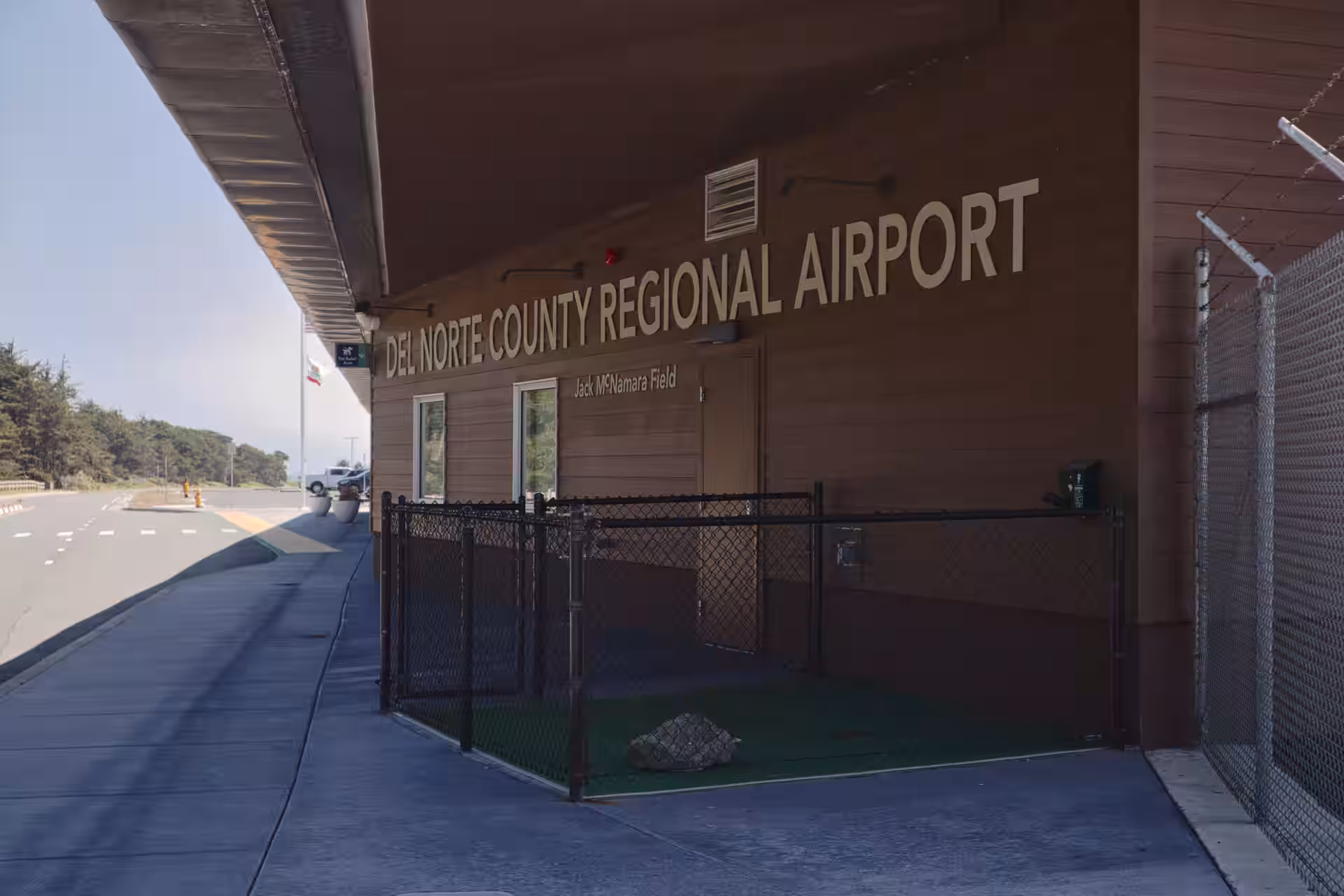 Jack Mc Namara Field Airport (CEC)