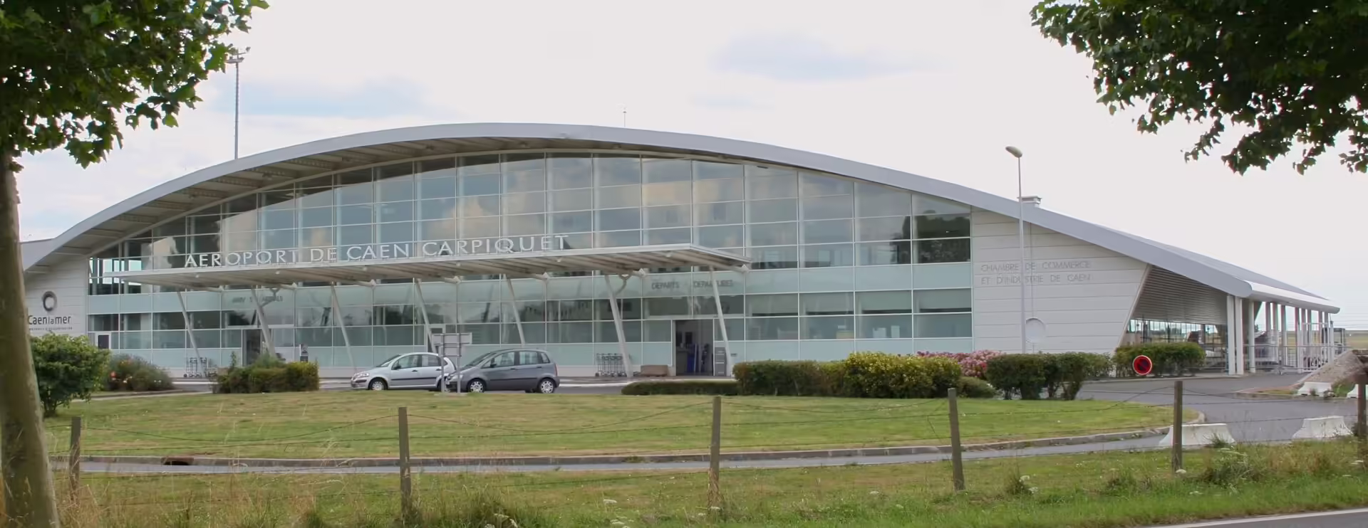 Caen Carpiquet airport (CFR)