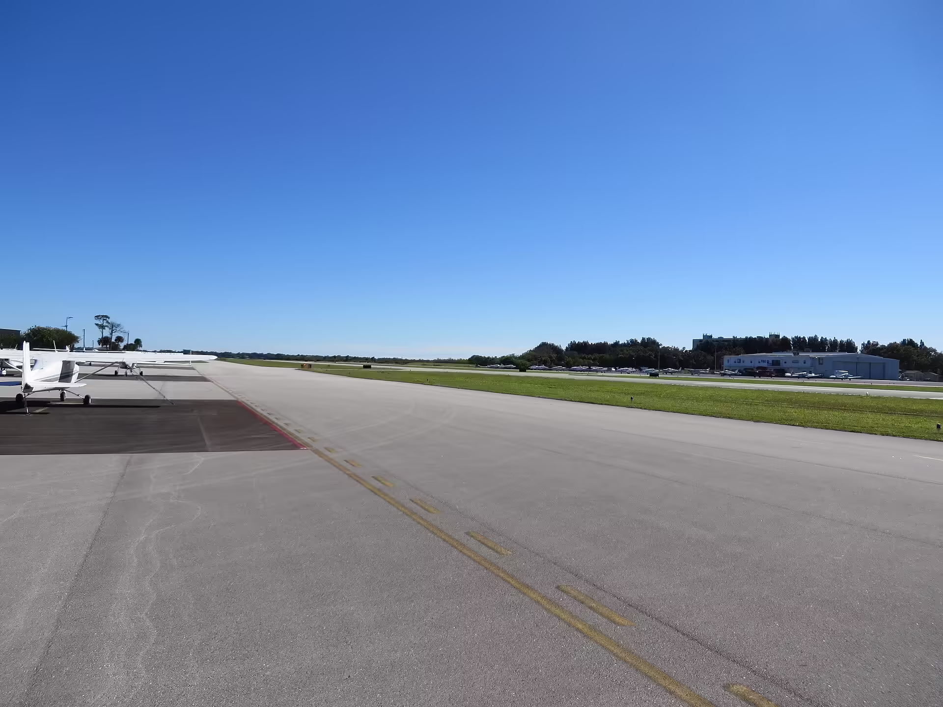 Merritt Island Airport (COI)