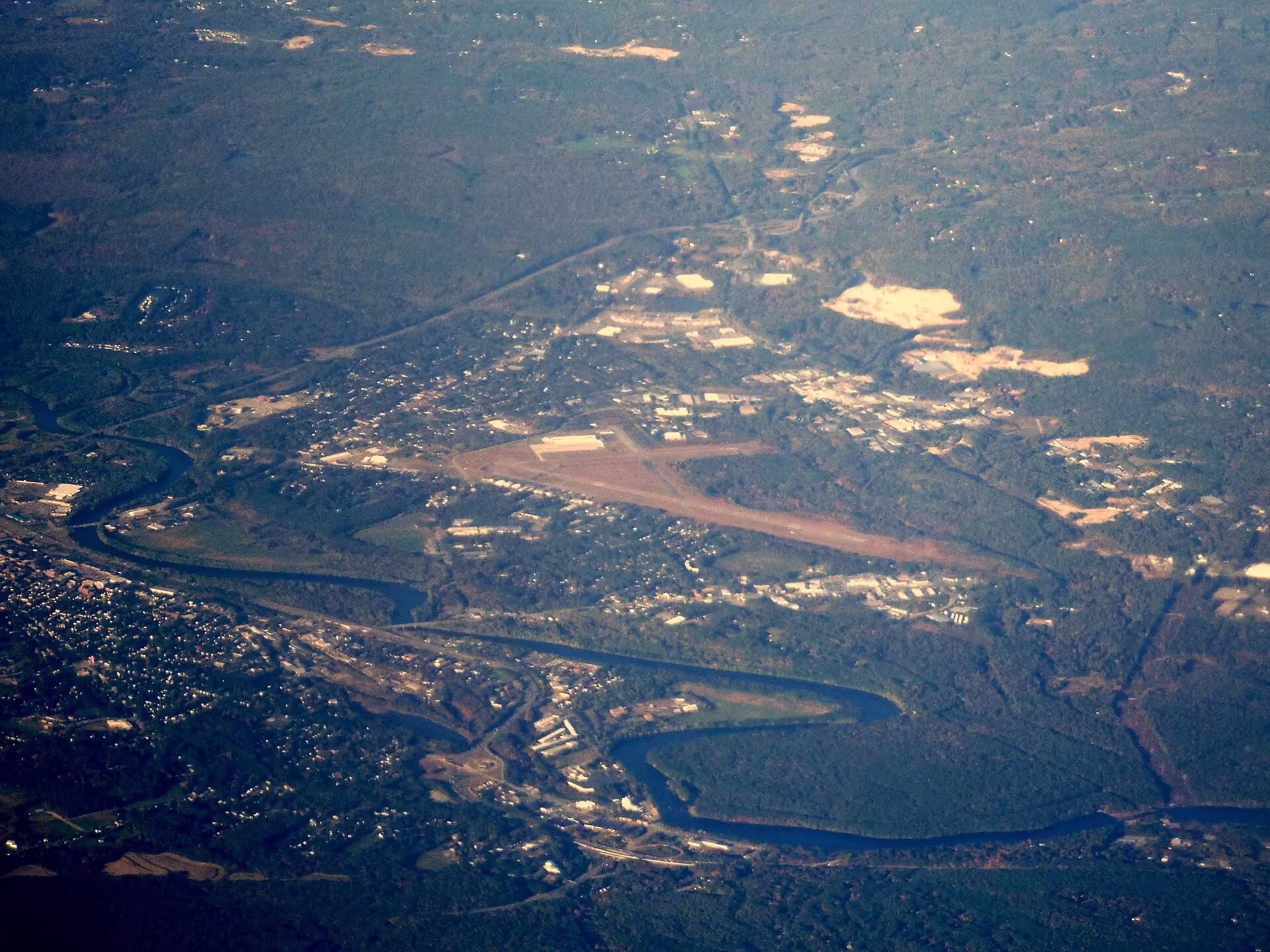 Concord Municipal Airport (CON)