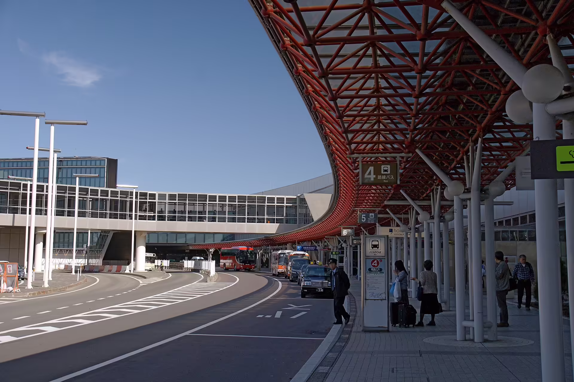 New Chitose Airport (CTS)