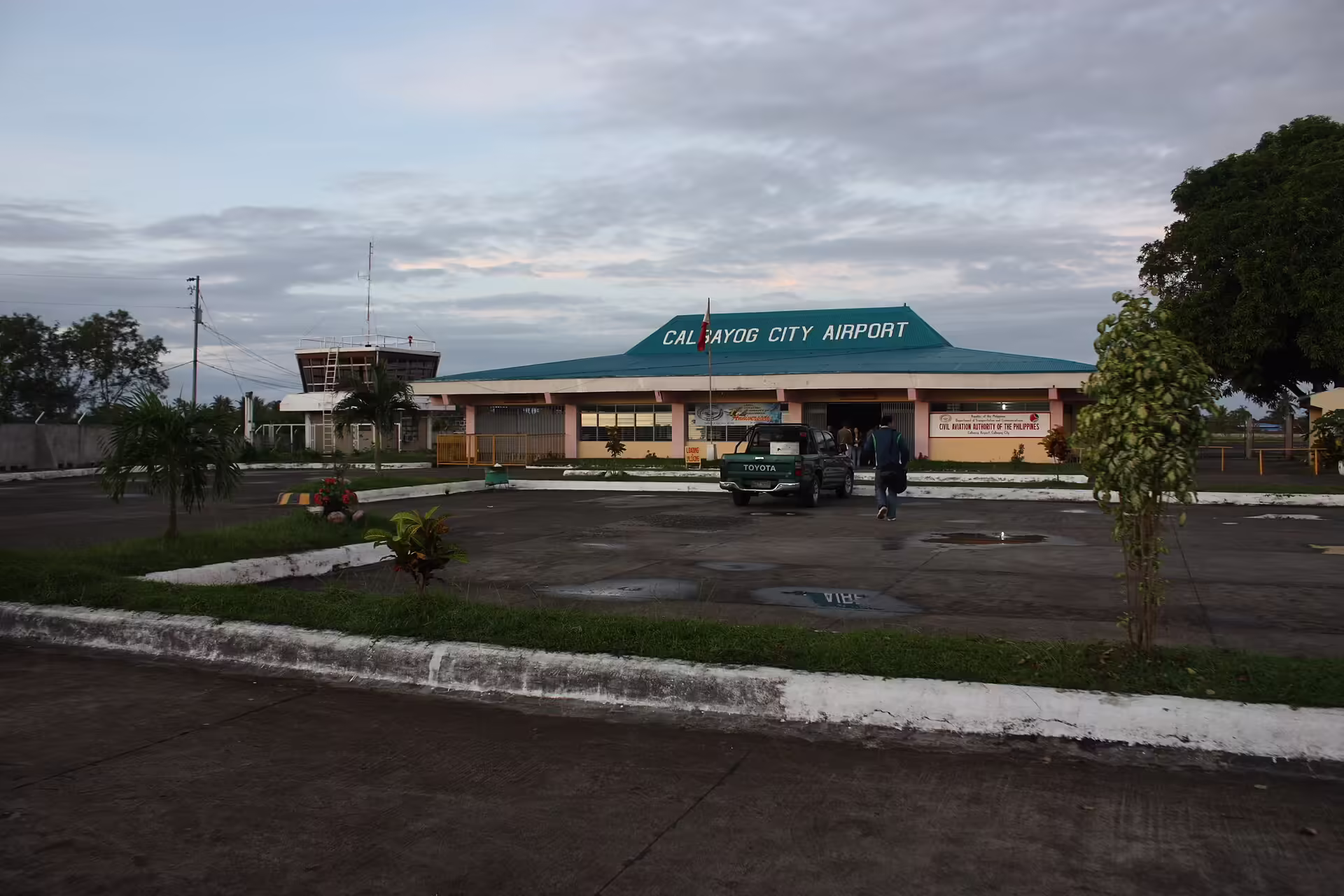Calbayog Airport (CYP)
