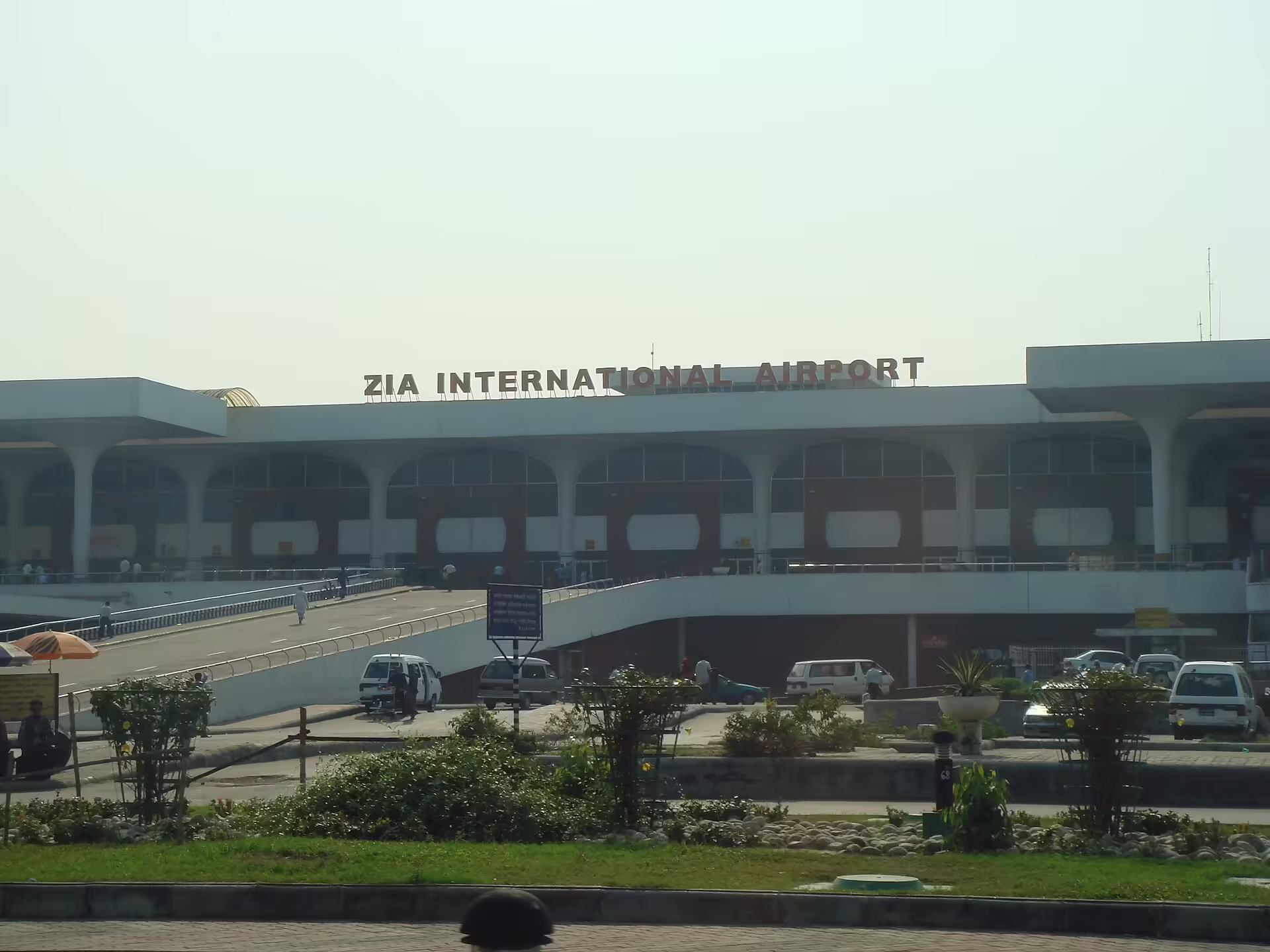 Hazrat Shahjalal International Airport (DAC)