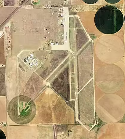 Dalhart Municipal Airport (DHT)