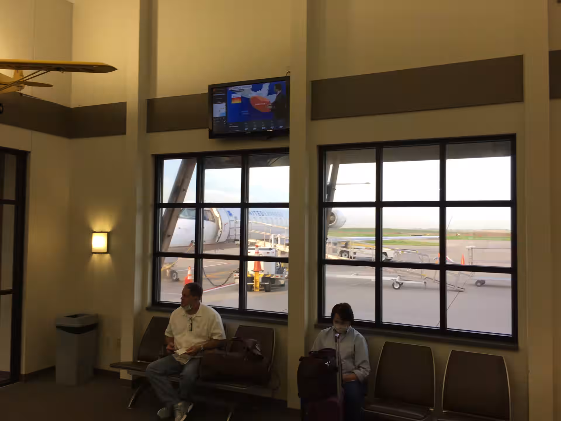Dickinson Theodore Roosevelt Regional Airport (DIK)
