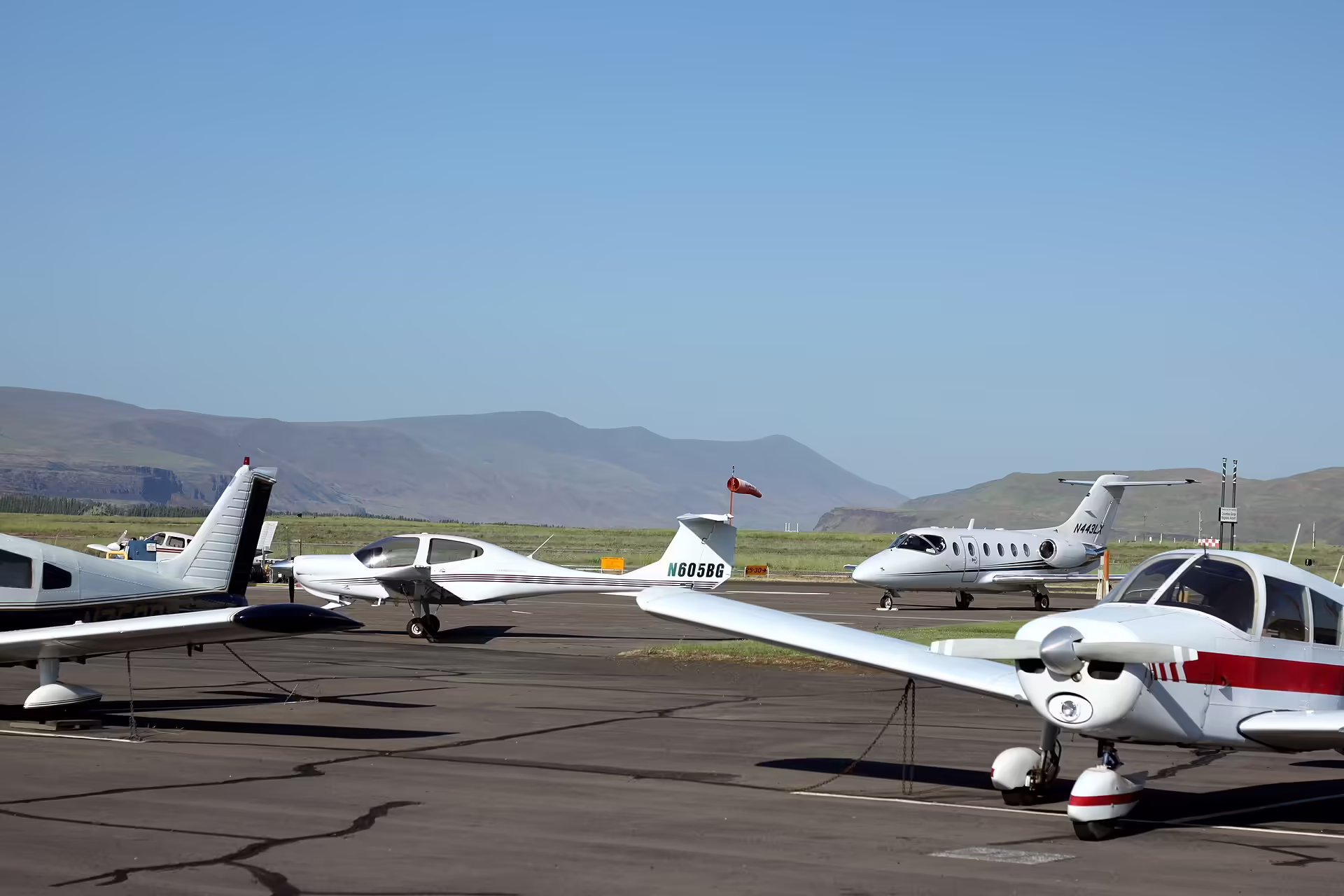 Columbia Gorge Regional Airport (DLS)