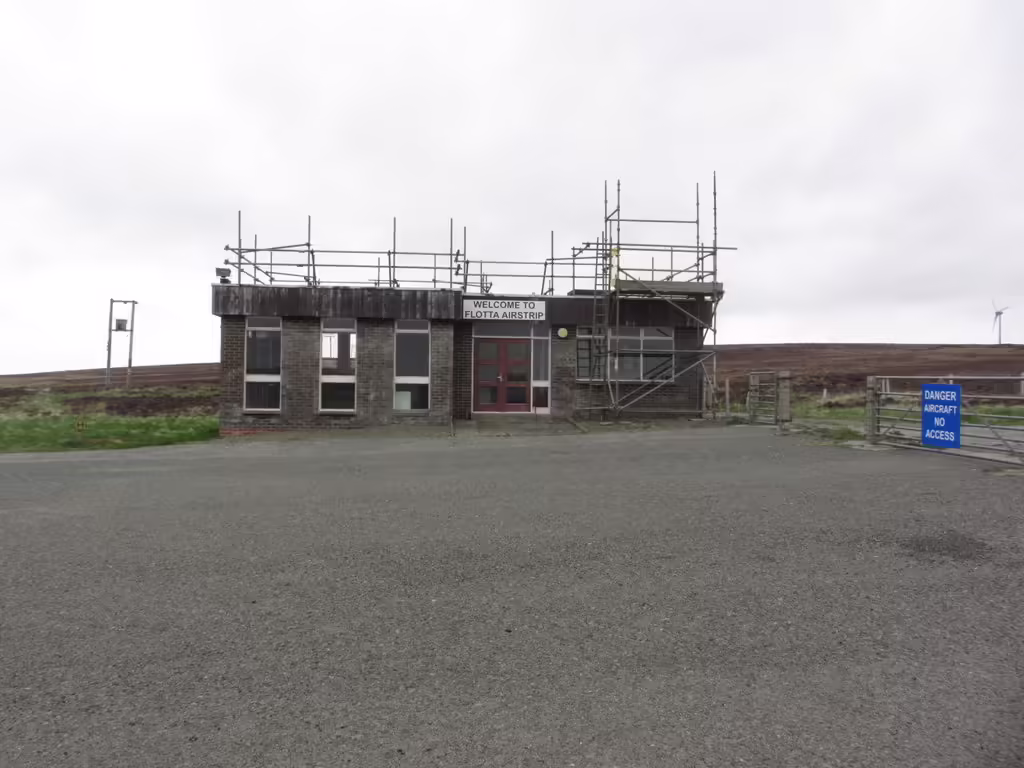 Flotta Isle Airstrip (FLH)