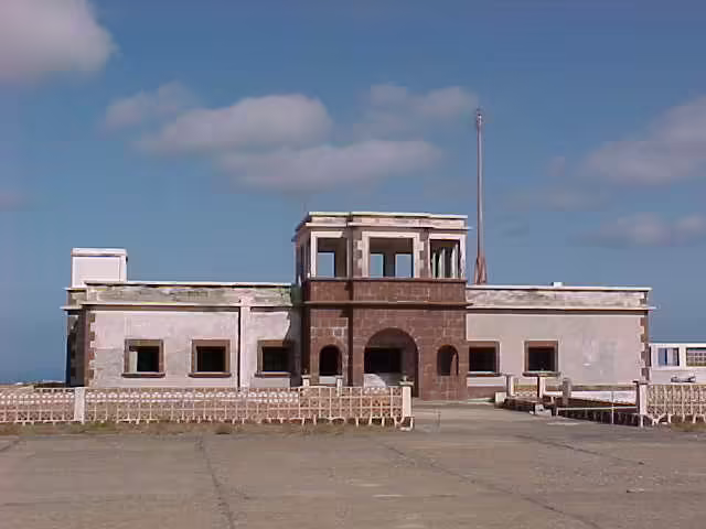 Fuerteventura Airport (FUE)