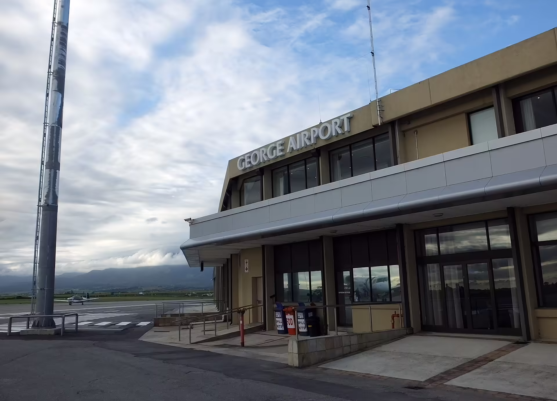 George Airport (GRJ)