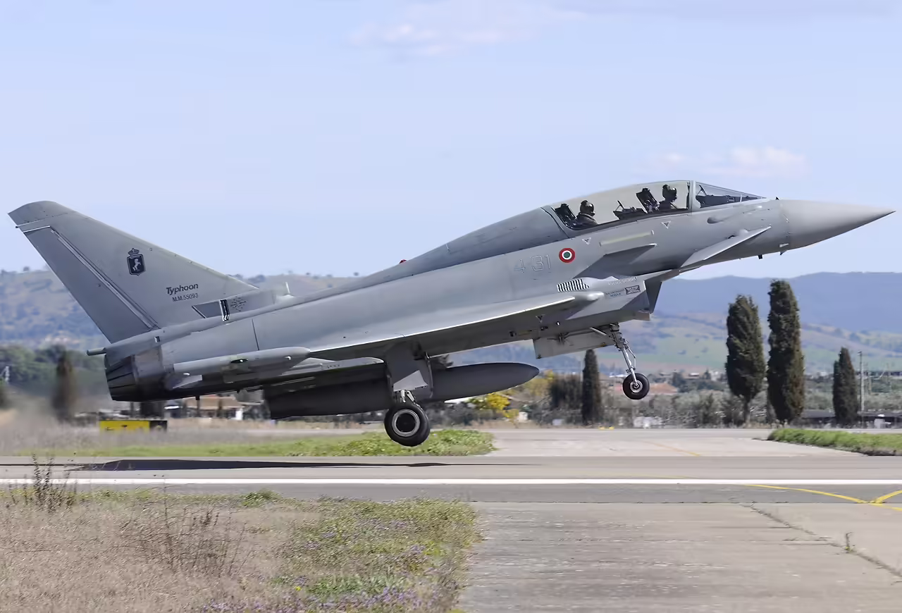 Grosseto Corrado Baccarini Air Base / Grosseto Airport (GRS)