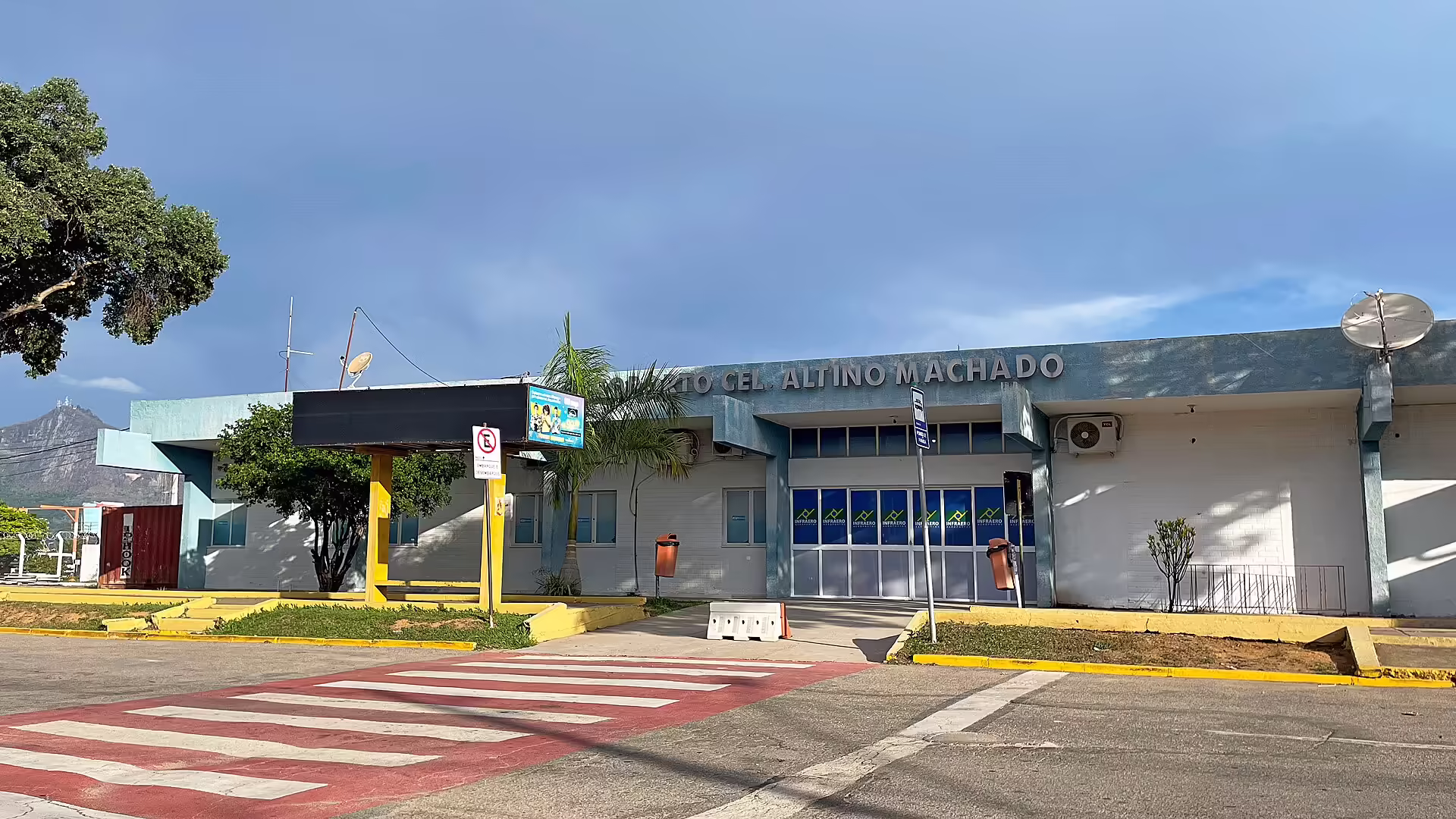 Coronel Altino Machado Airport (GVR)