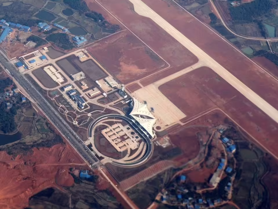 Hengyang Nanyue Airport (HNY)