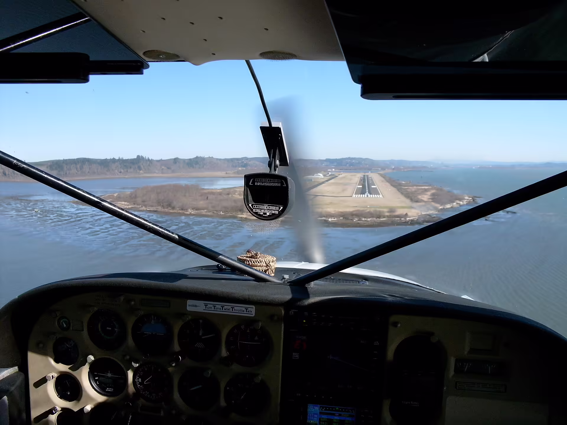 Bowerman Airport (HQM)