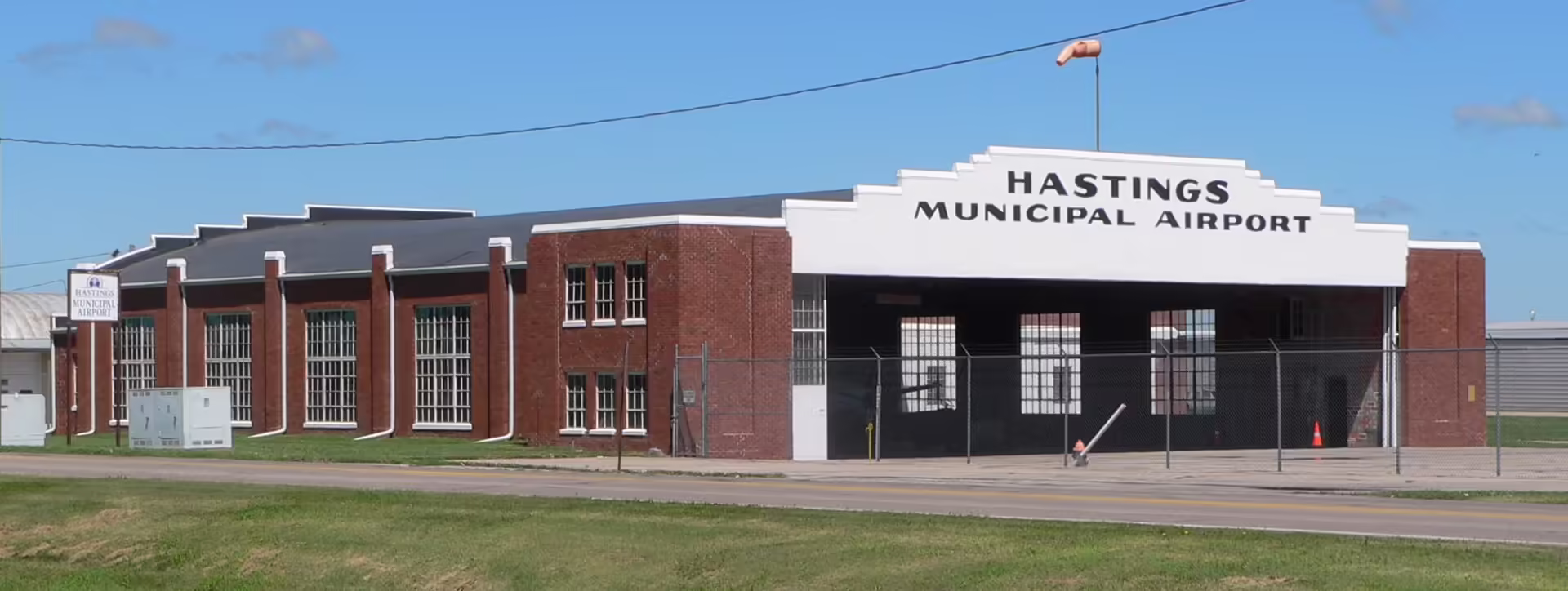 Hastings Municipal Airport (HSI)