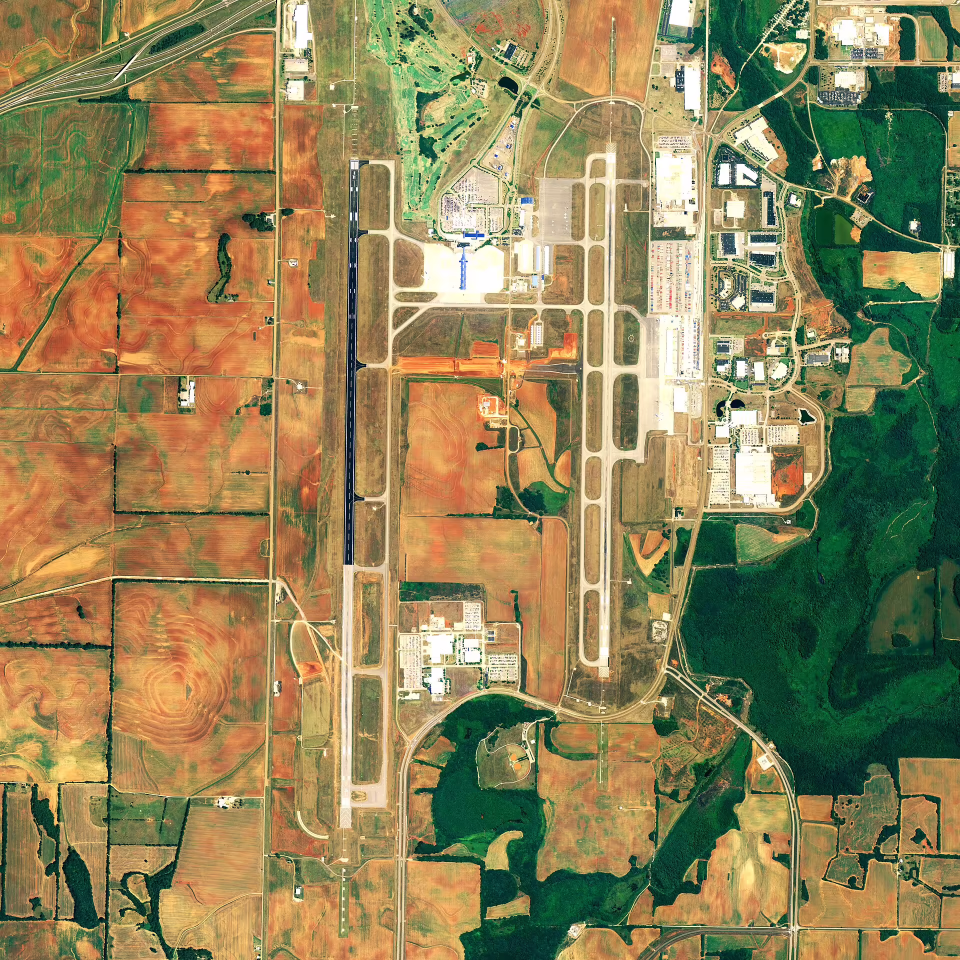 Huntsville International Airport (HSV)