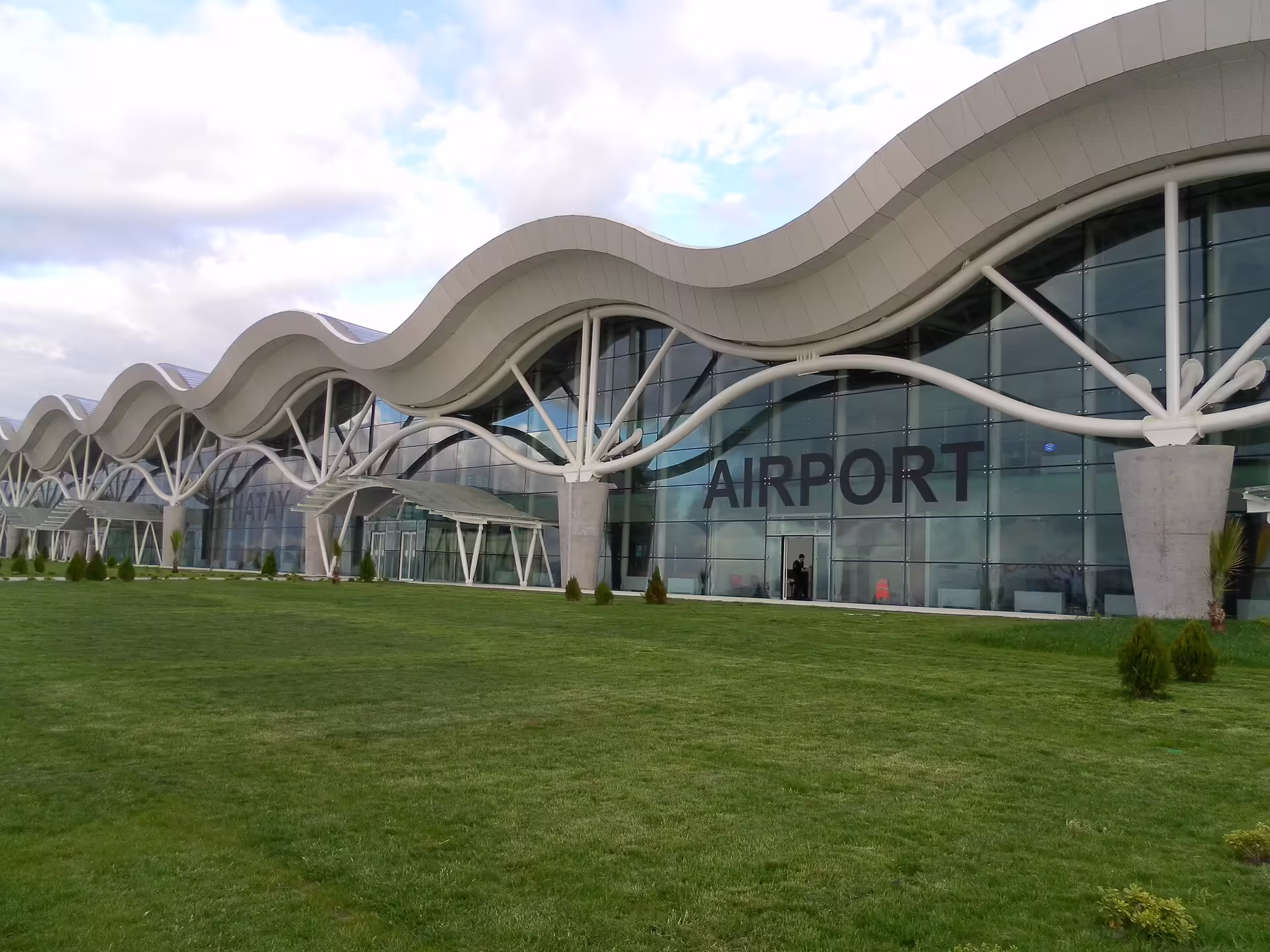 Hatay Airport (HTY)