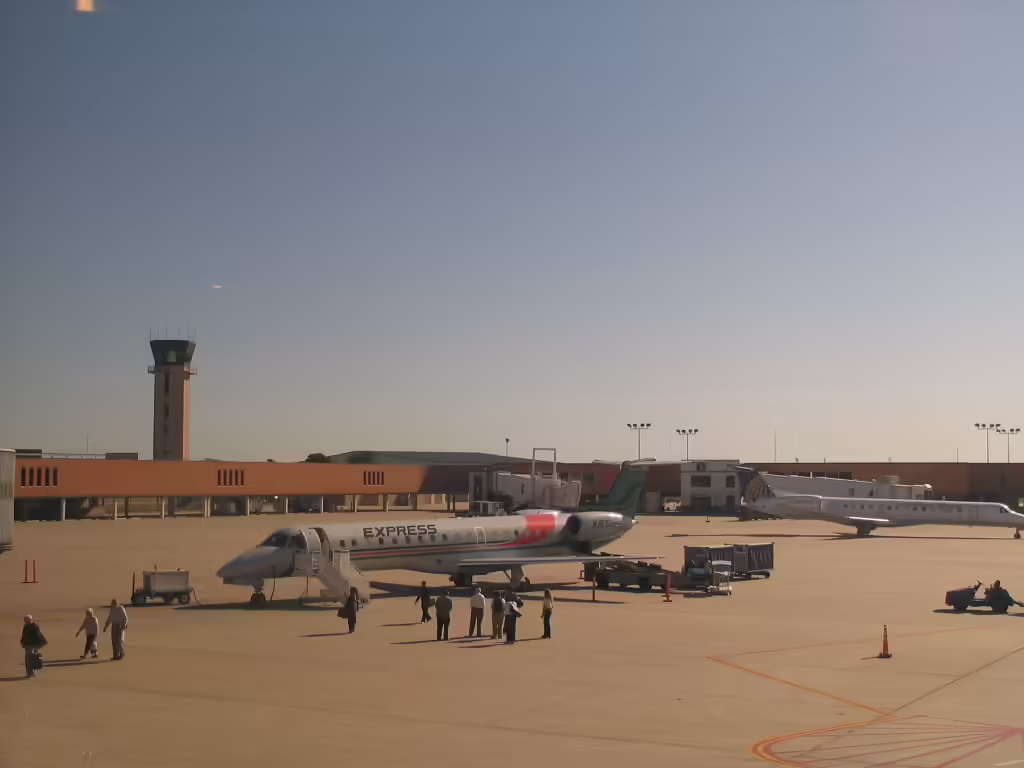 Wichita Dwight D. Eisenhower National Airport (ICT)