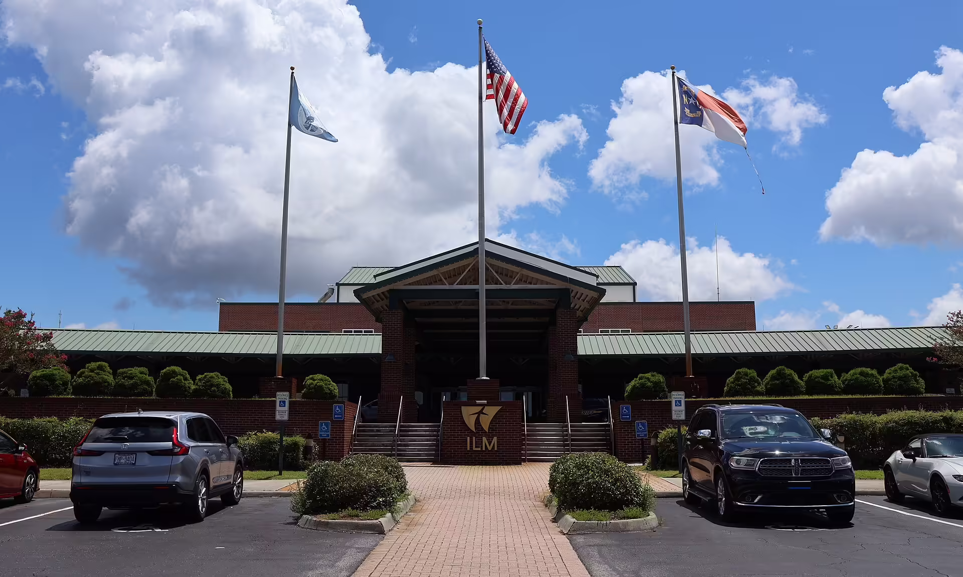Wilmington International Airport (ILM)