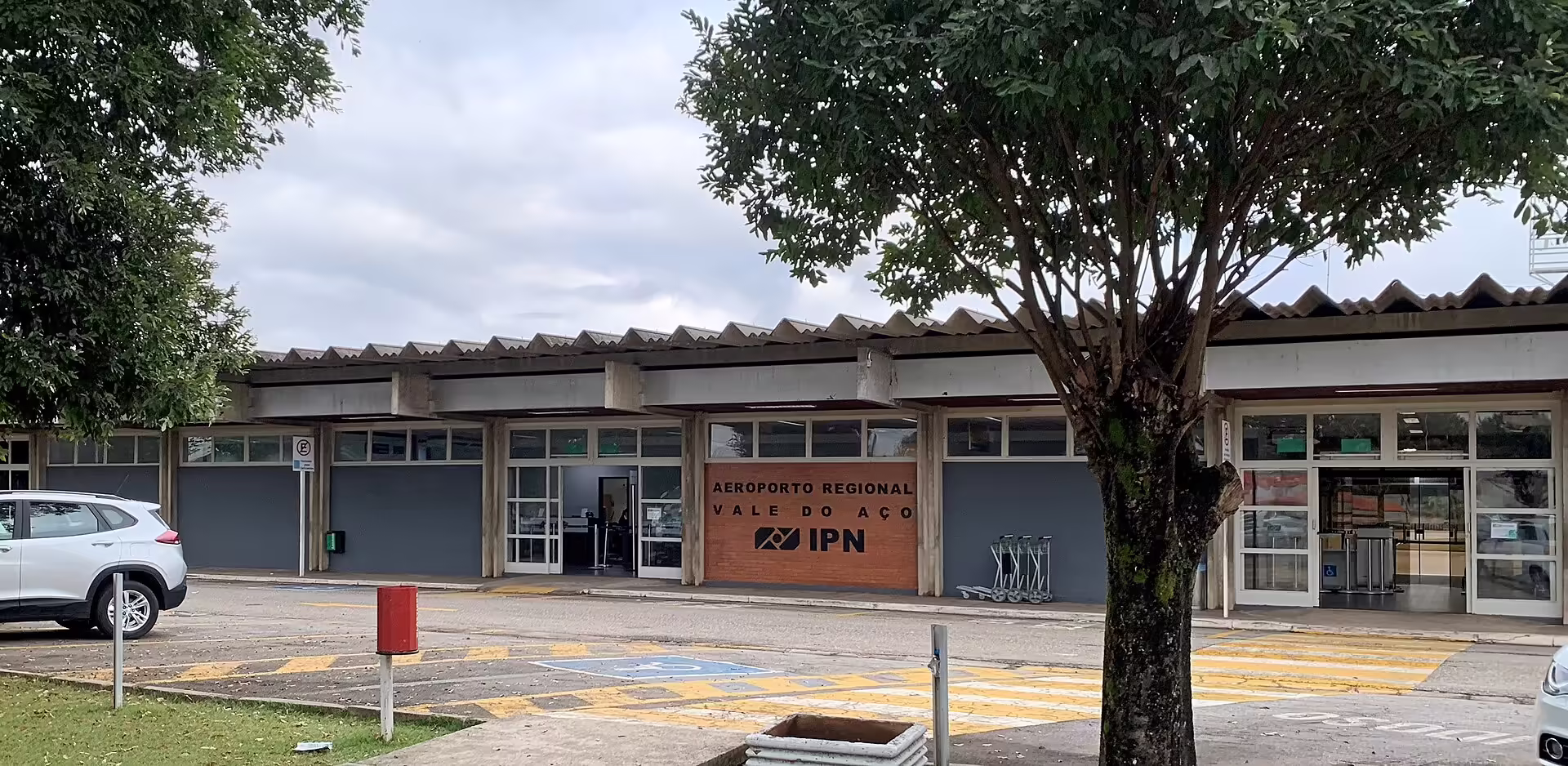 Usiminas Airport (IPN)
