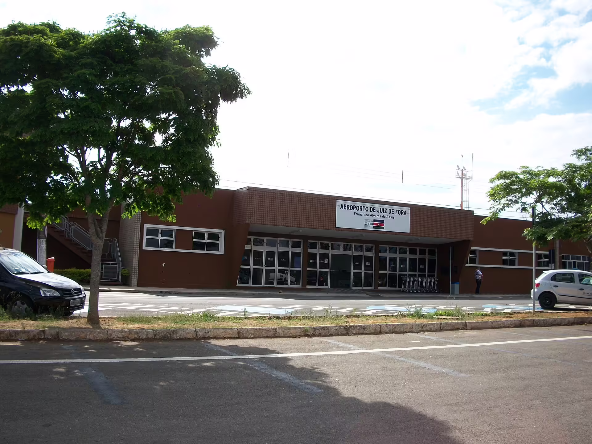 Francisco de Assis Airport (JDF)