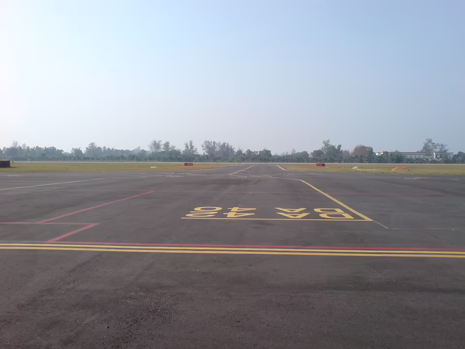 Sultan Ismail Petra Airport (KBR)