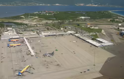 Norman Manley International Airport (KIN)
