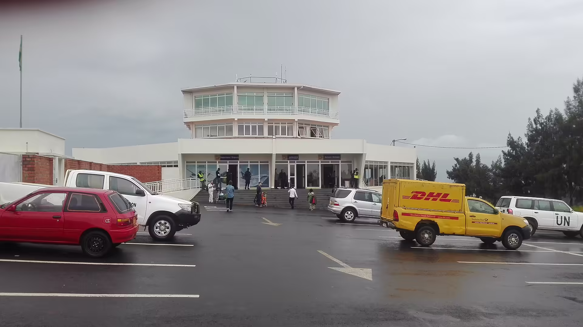 Kamembe Airport (KME)