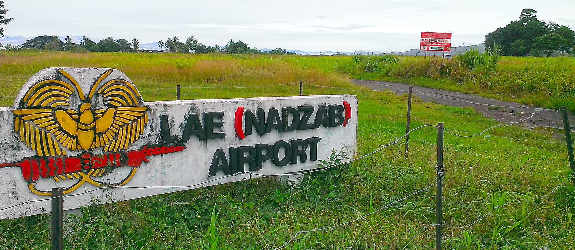 Nadzab Tomodachi International Airport (LAE)