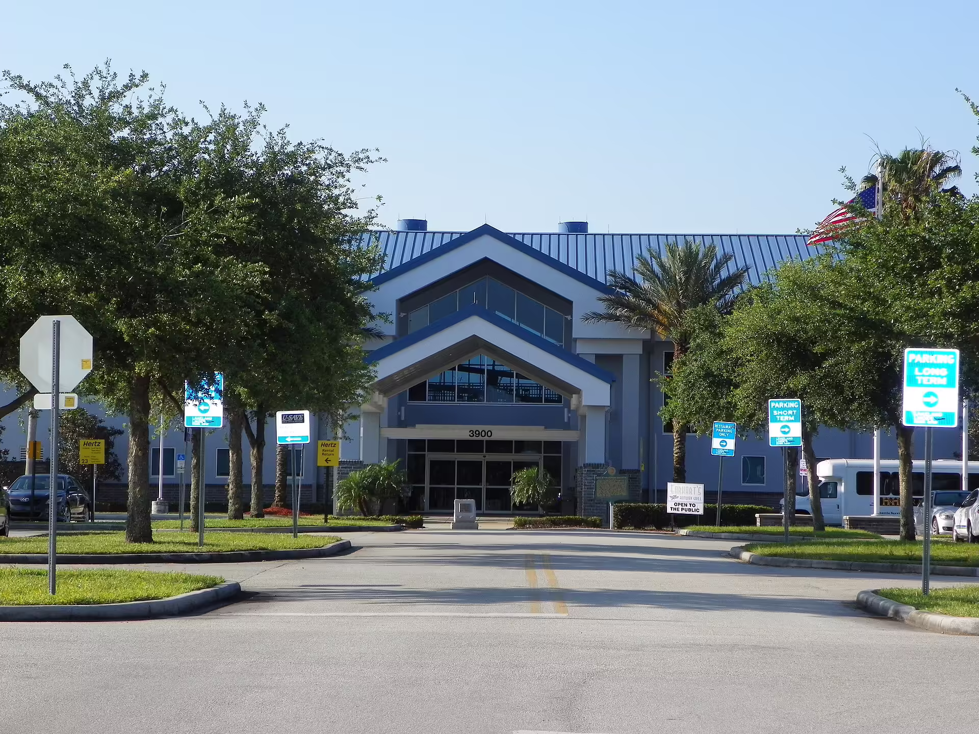 Lakeland Linder International Airport (LAL)