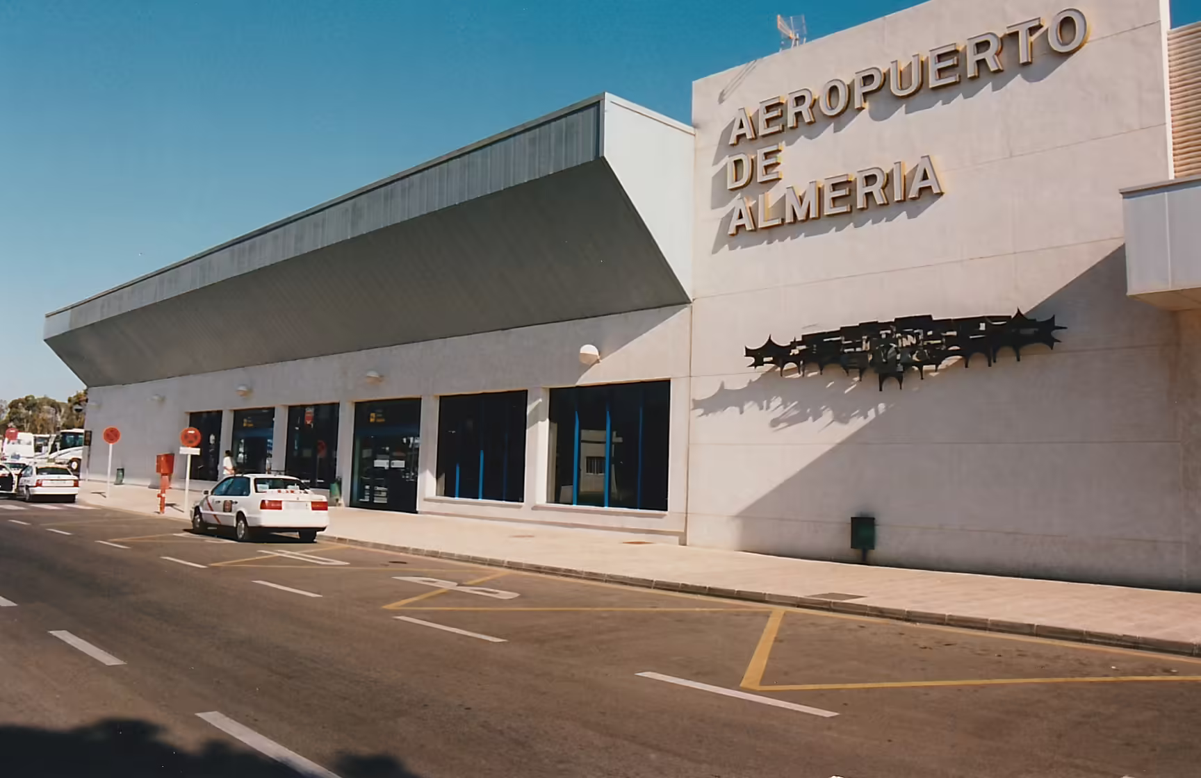 Almería Airport (LEI)