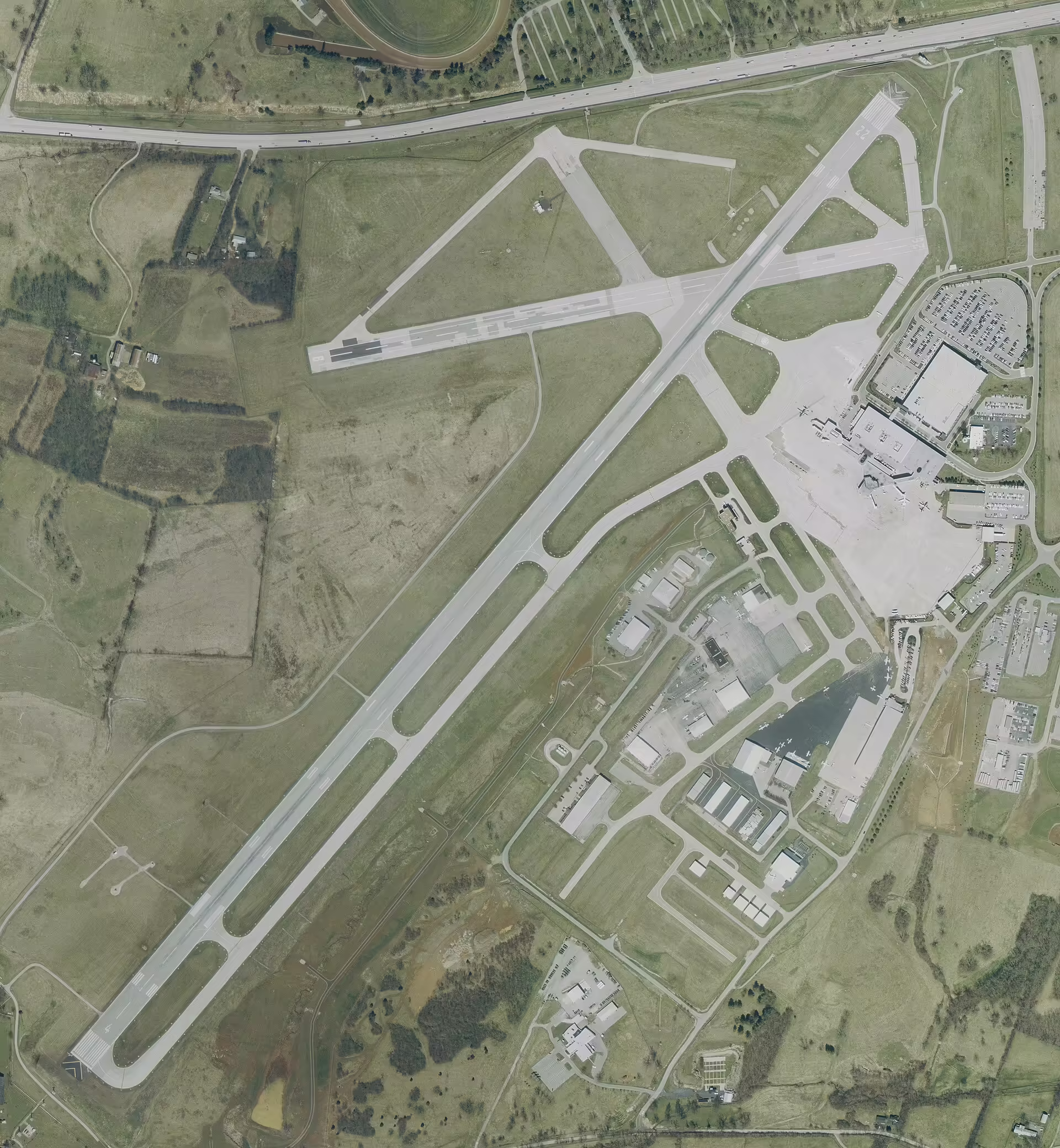 Blue Grass Airport (LEX)