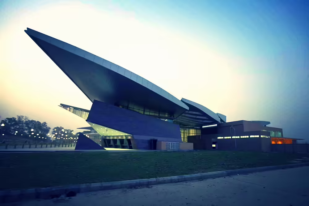 Chaudhary Charan Singh International Airport (LKO)