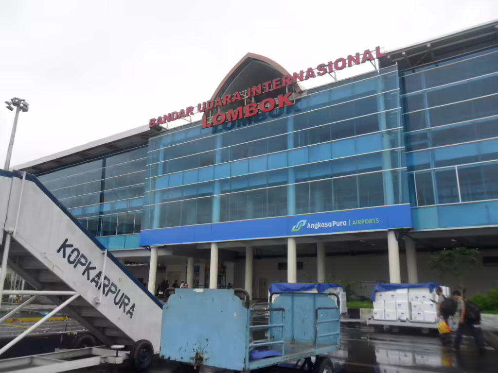 Lombok International Airport (LOP)