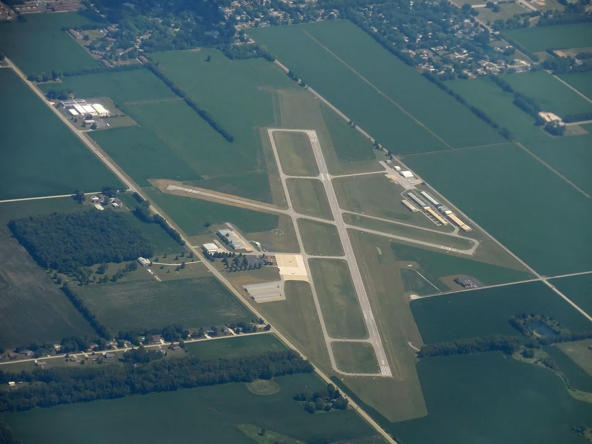 La Porte Municipal Airport (LPO)