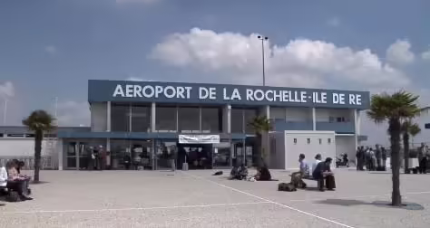 La Rochelle Île de Ré Airport (LRH)