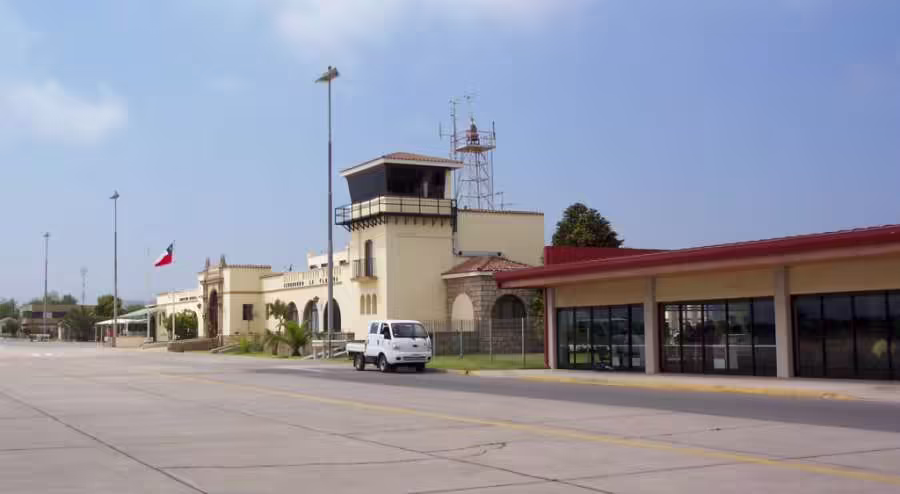La Florida Airport (LSC)