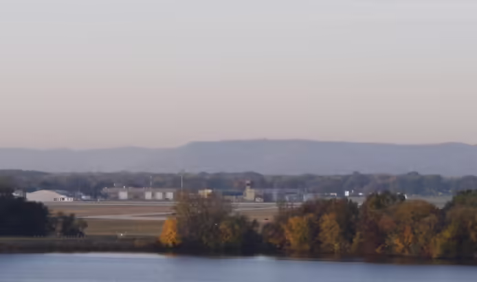 La Crosse Regional Airport (LSE)