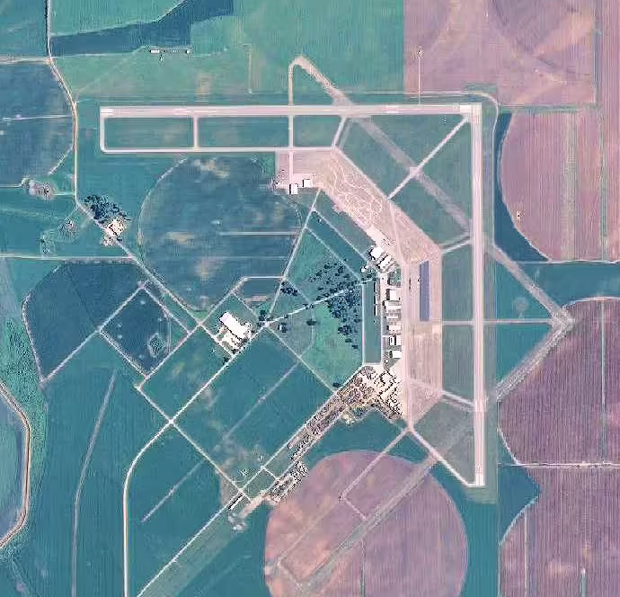 Lawrenceville Vincennes International Airport (LWV)