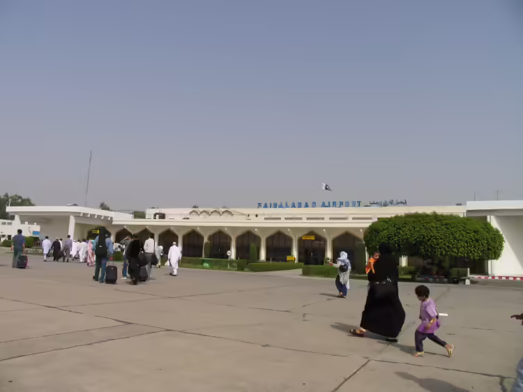 Faisalabad International Airport (LYP)
