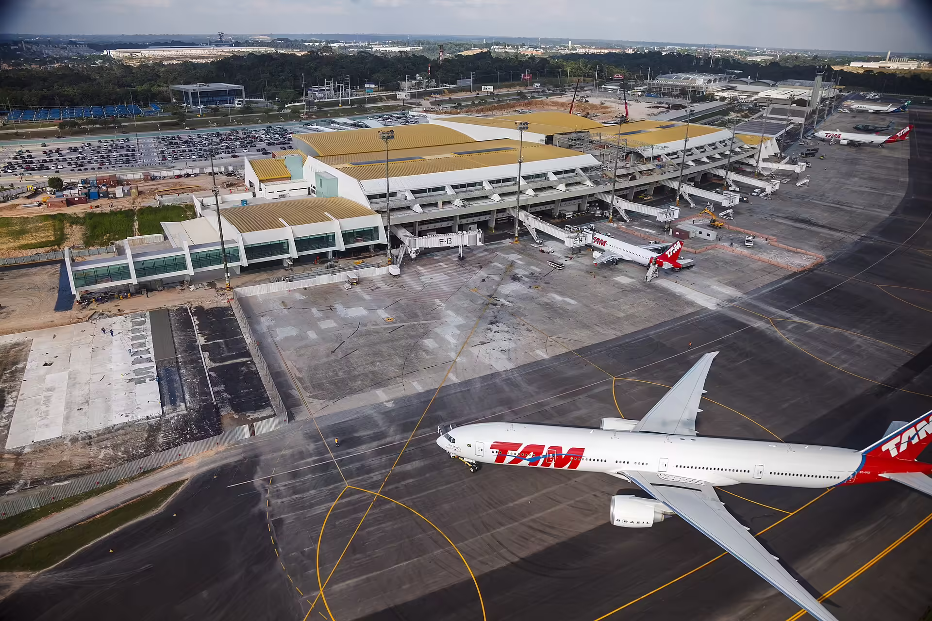 Eduardo Gomes International Airport (MAO)