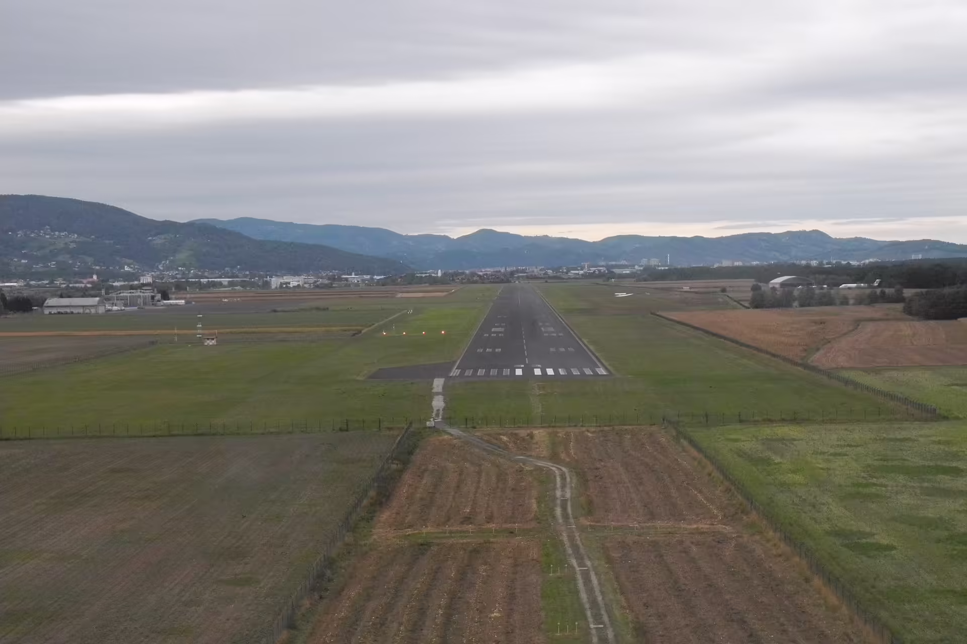 Maribor Edvard Rusjan Airport (MBX)